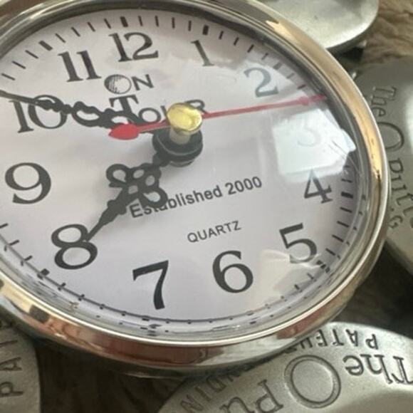 Rare Vintage On Tour Quart The O Putter Clock never used 
Golfer gifts - Picture 5 of 7